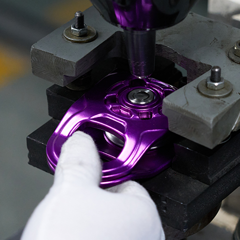 Climbing carabiner manufacturing system engineering